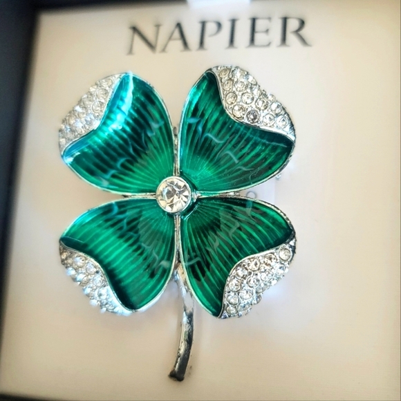 Napier Green Four Leaf Clover Lucky Brooch Pin Silver Saint Patrick's Day - Picture 3 of 5